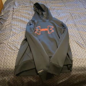 Under armor sweatshirt